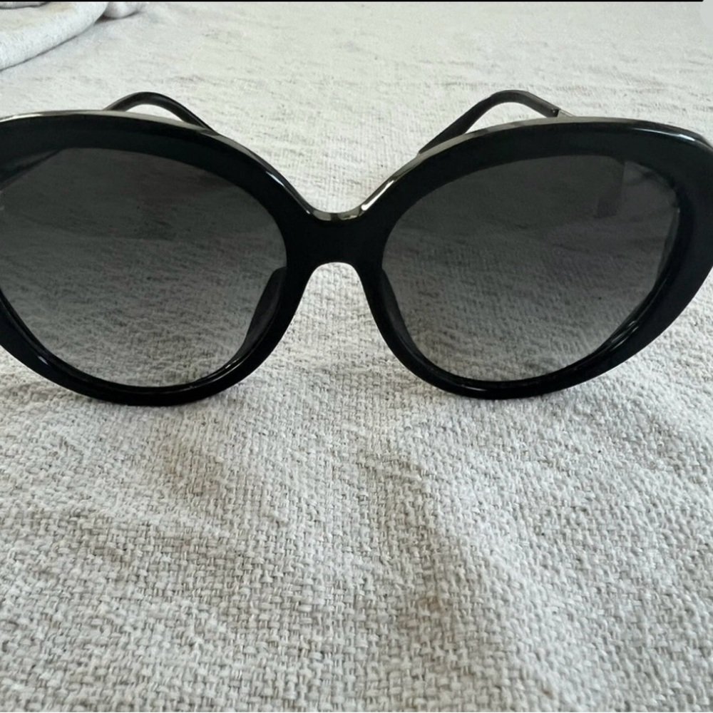 Louis Vuitton Black Cat-Eye Sunglasses real deal 100%